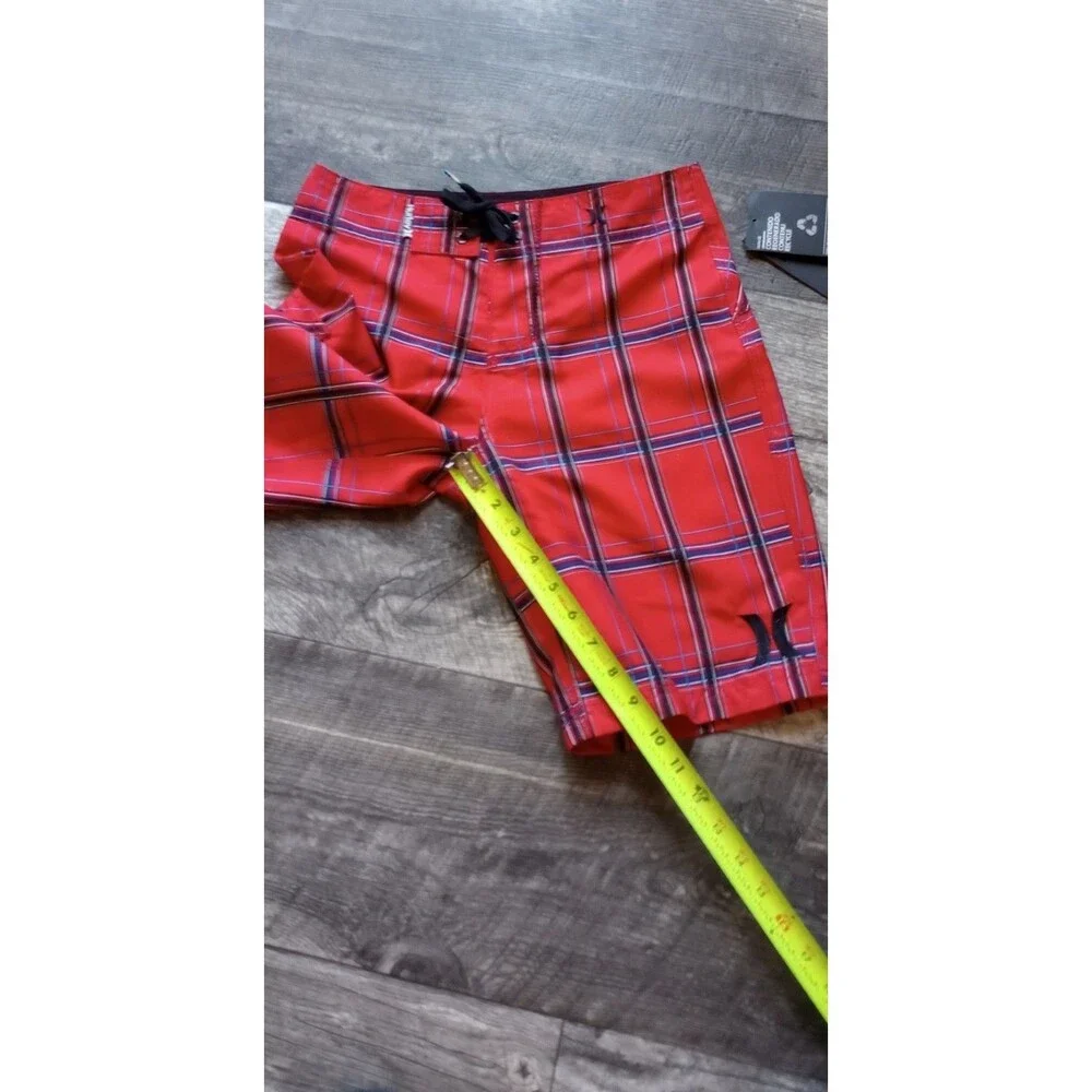 Hurley spring their feature